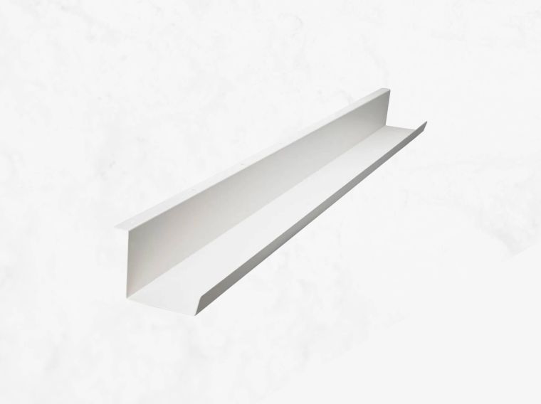 Metalen kabelgoot in zwart uitgevoerd 147cm