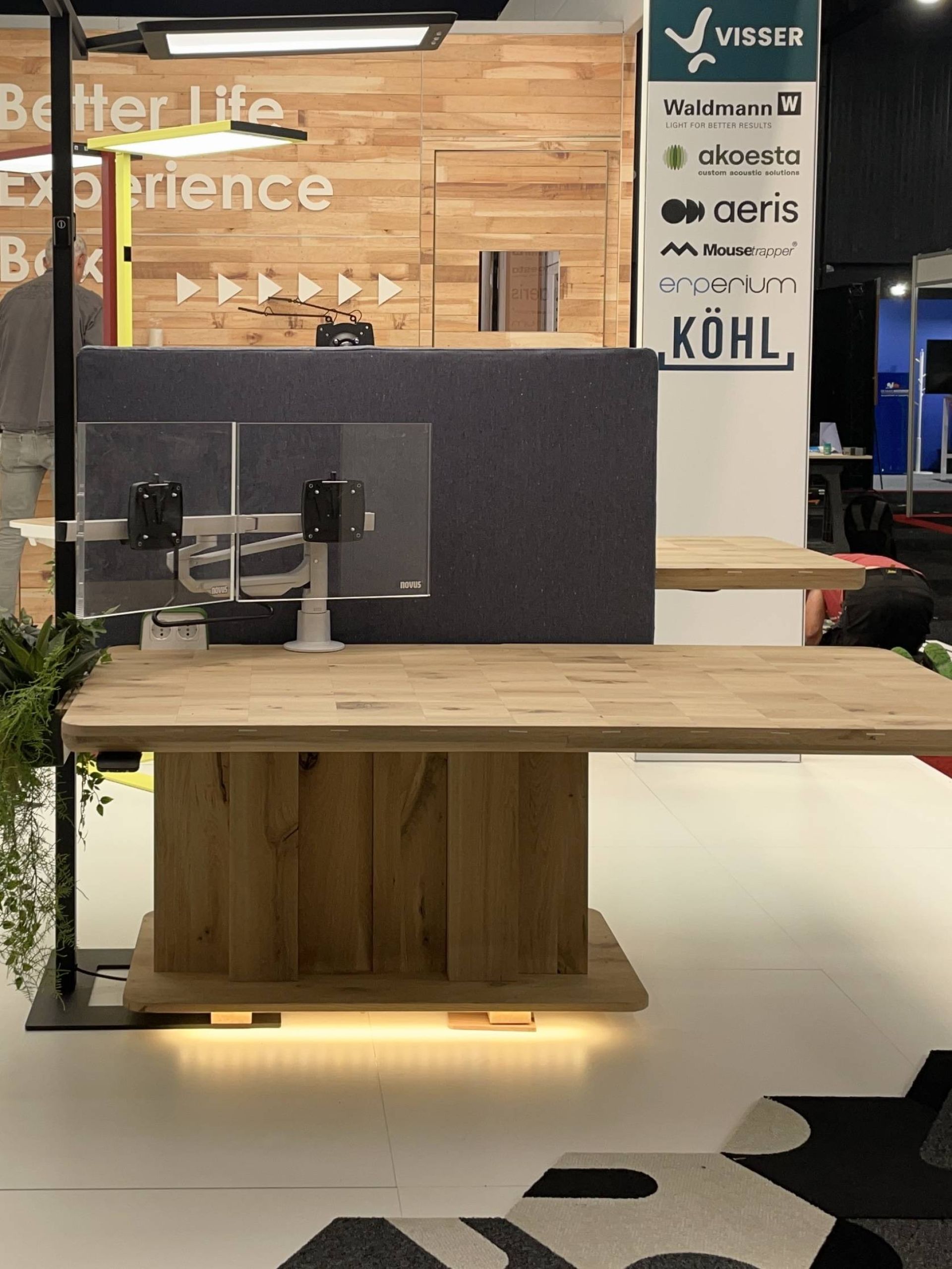 Vakbeurs facilitair met Waldmann en VKE