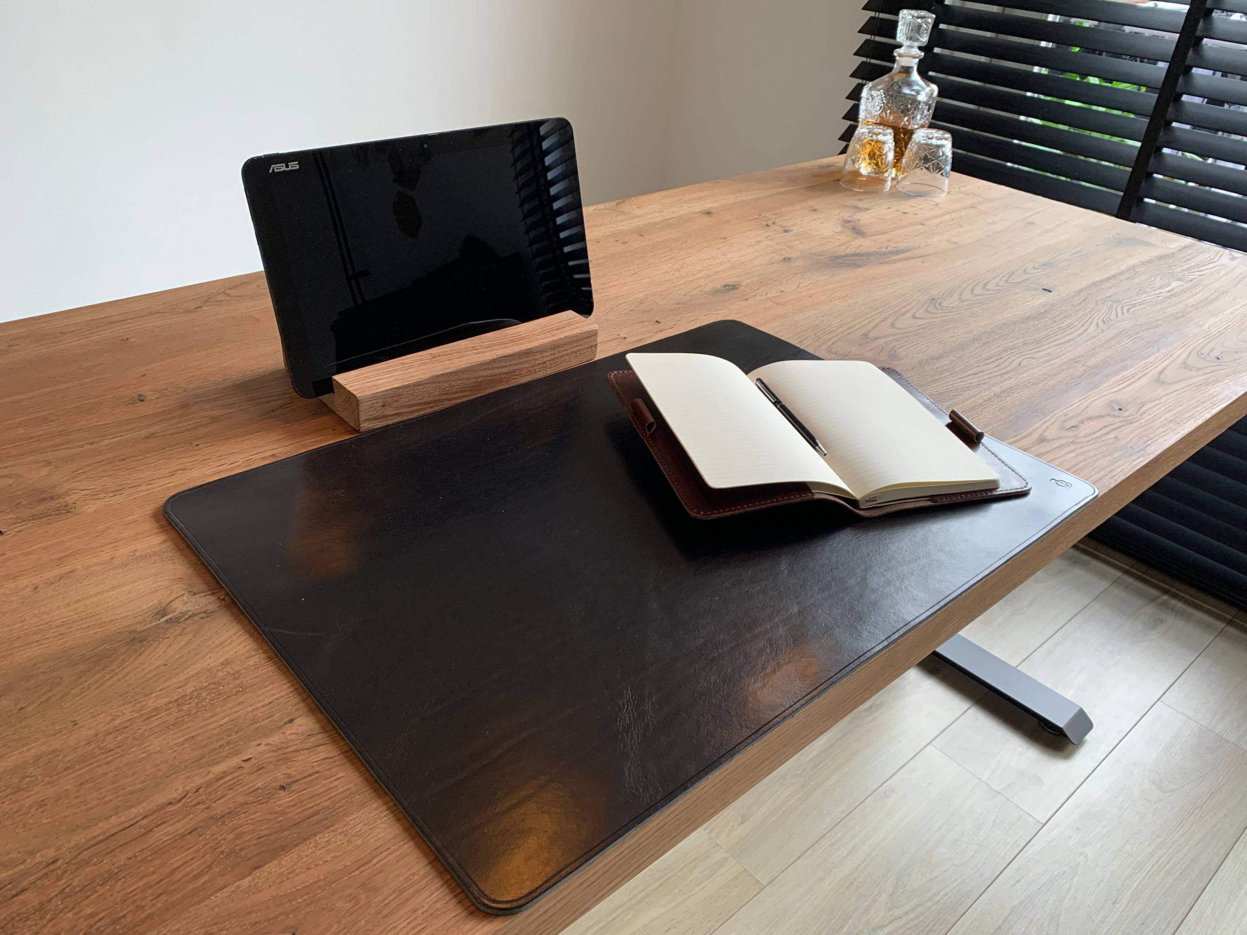 Nederlands eiken zit sta bureau (meubel)