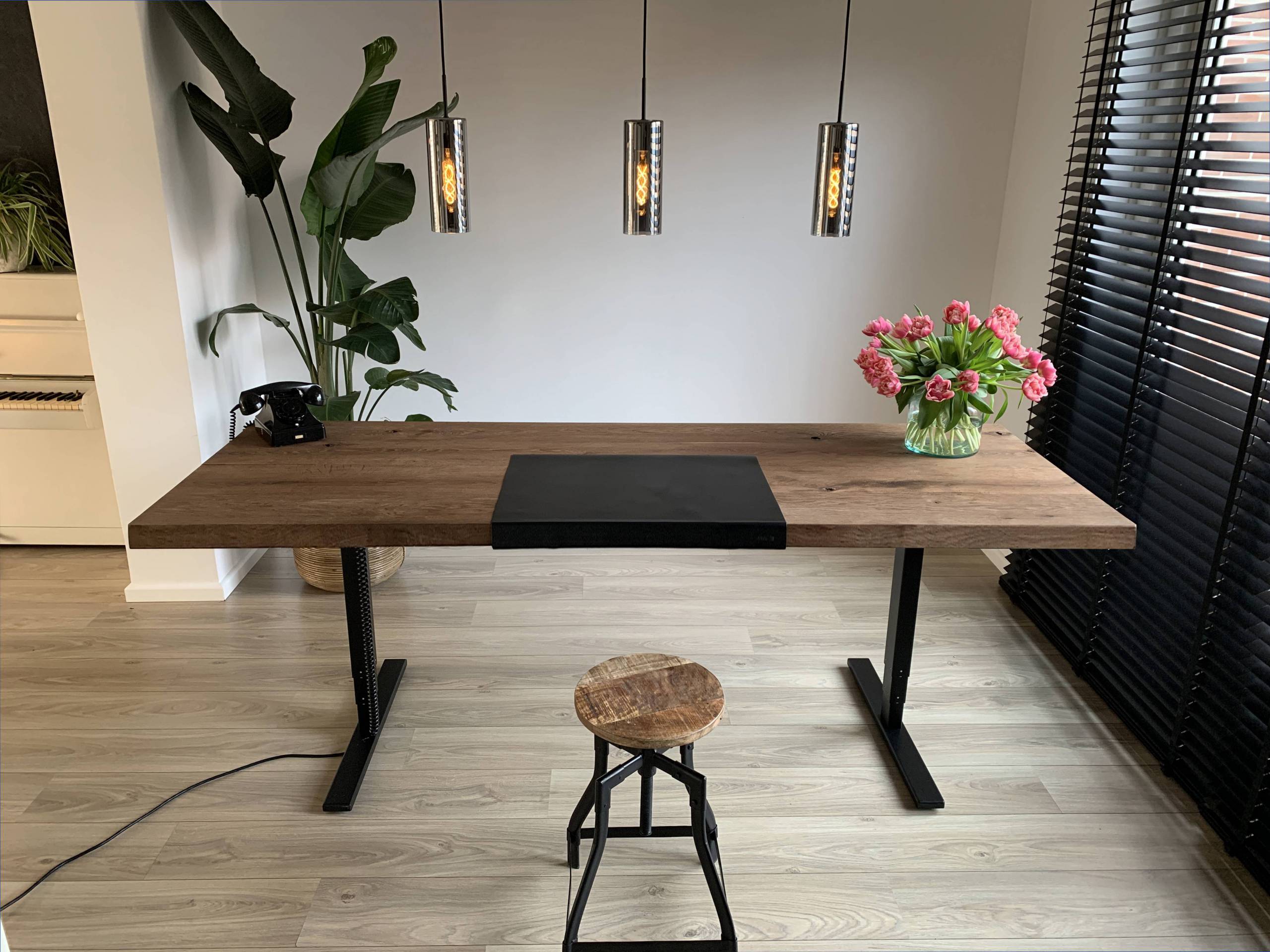 Zit-sta bureau gestoomd eiken